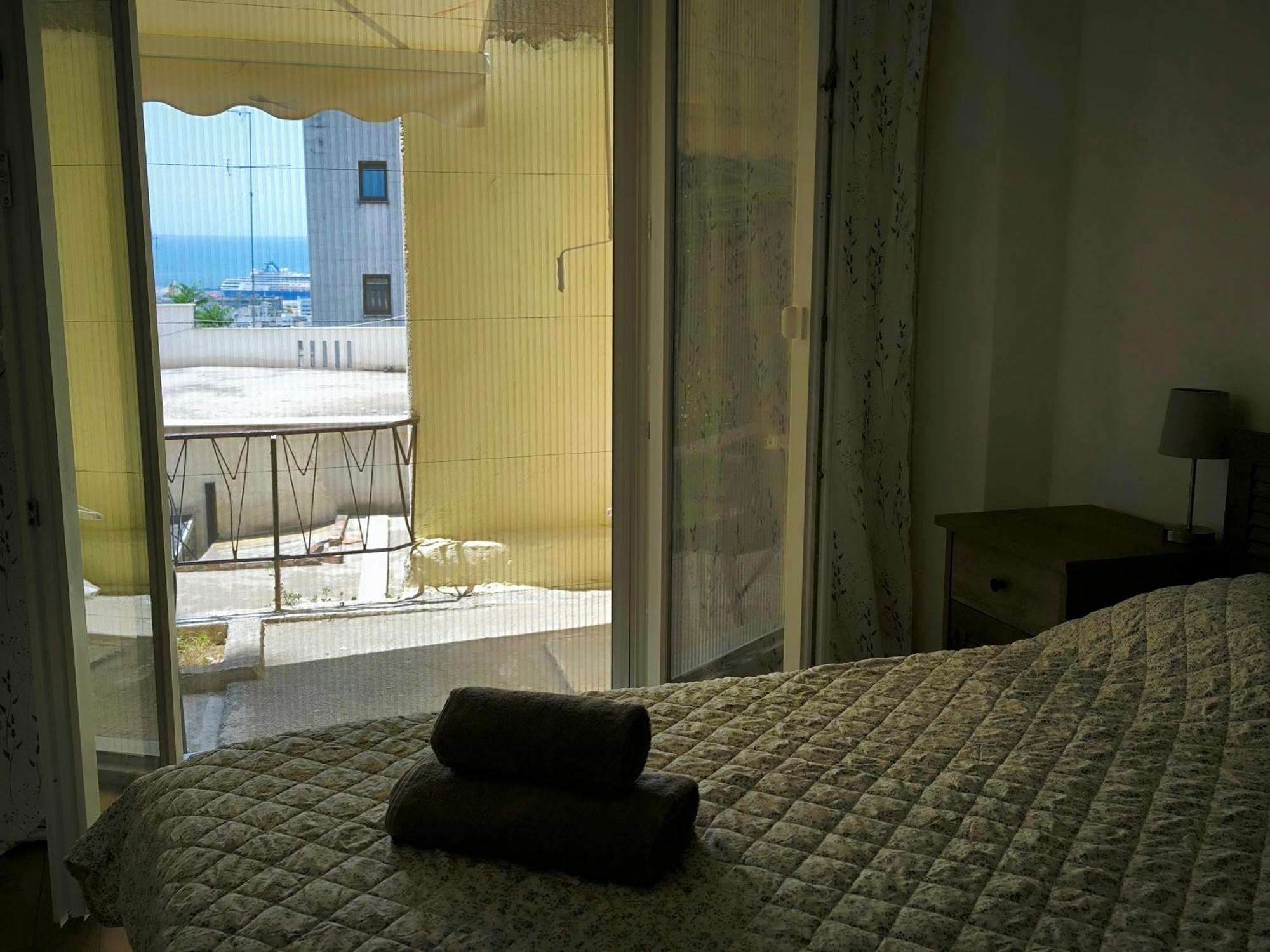 Port View, Veranda, 80 Sqm, Spacious Place For 6 Tesalónica Exterior foto